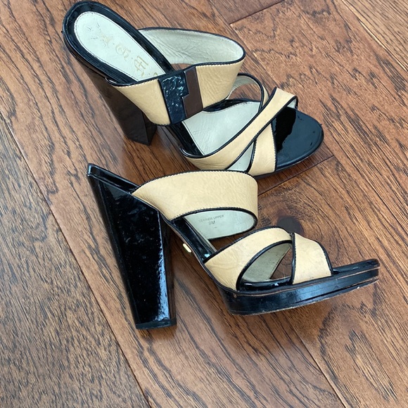 L.A.M.B chunky heel, Womens 9, black & tan - Picture 3 of 9